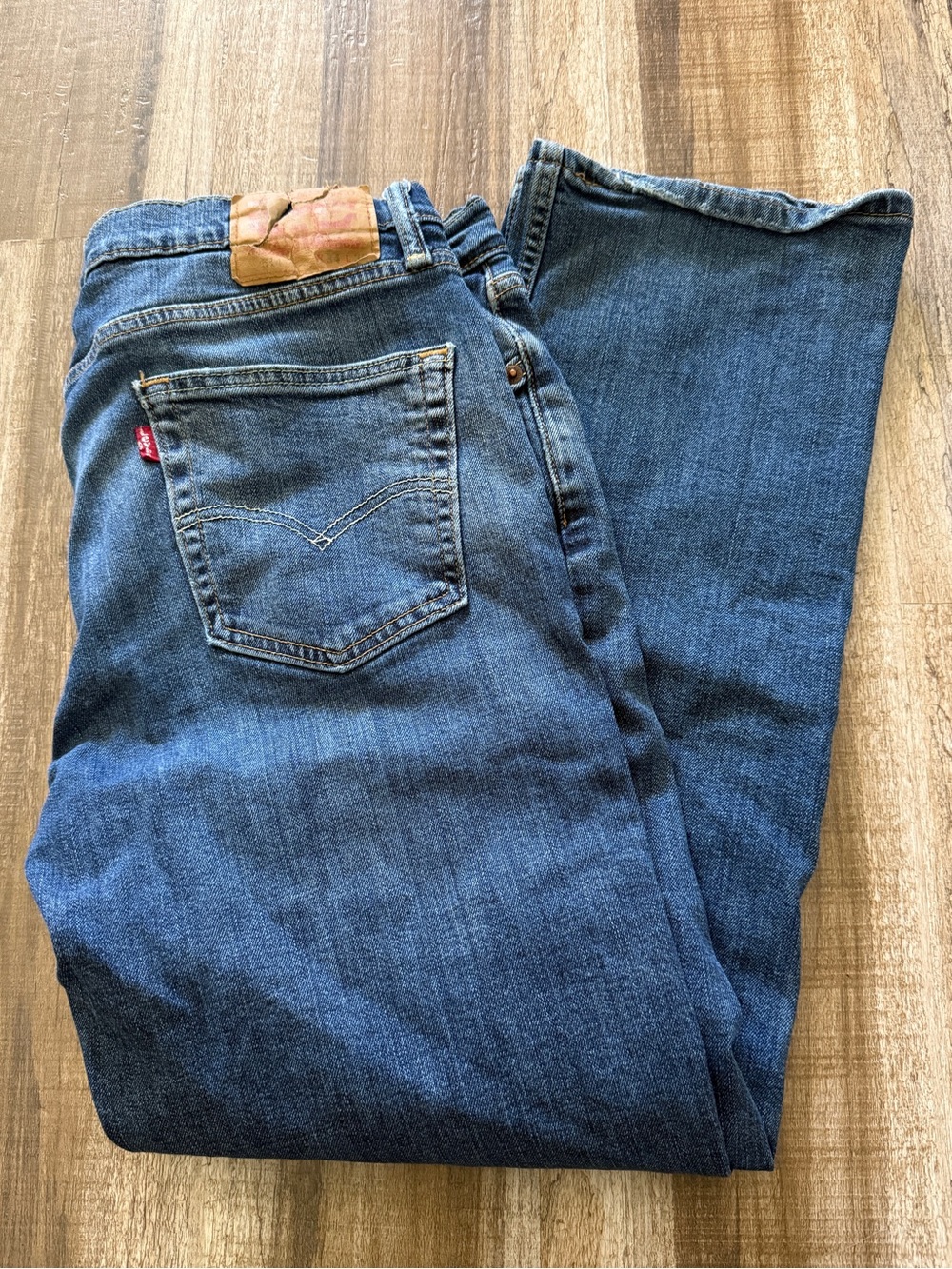 Levi’s 514 Straight Fit Men’s Jeans 34x30 Medium Wash Blue Denim